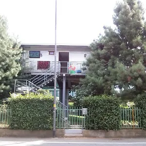 Bgy Airport Pensionat